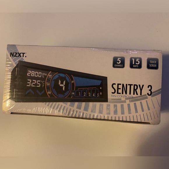 NZXT Sentry 3 Fan Controller - Picture 6 of 6